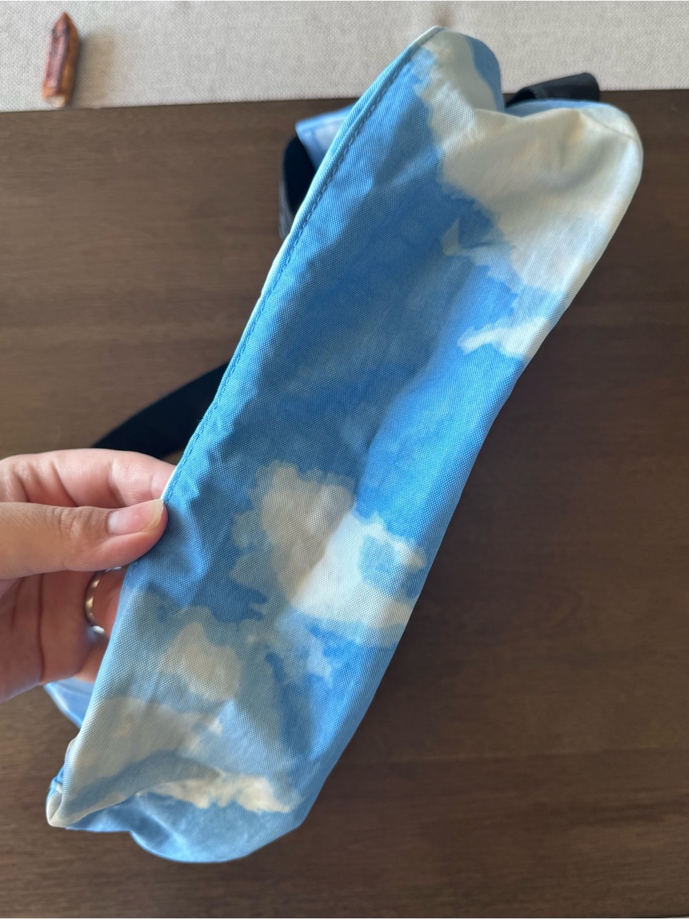 BAGGU Medium Crescent Cloud Print - Picture 3 of 4